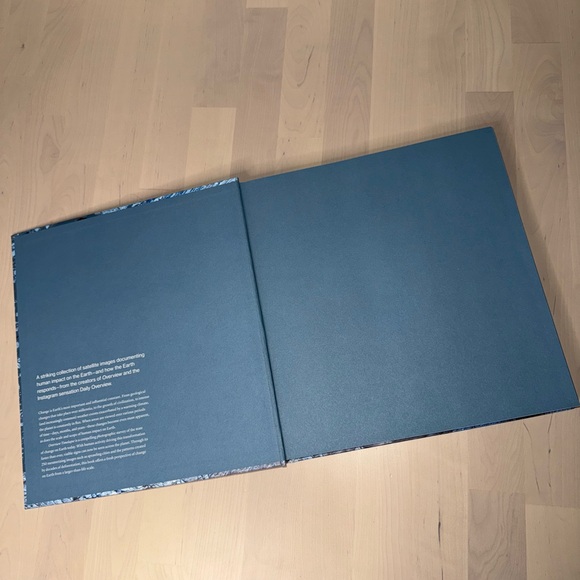 Timelapse Overview Coffee Table Book - Picture 3 of 12